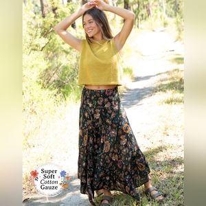 Natural Life "Feelin' Alive" Convertible Midi Skirt Black Floral, size XS/S